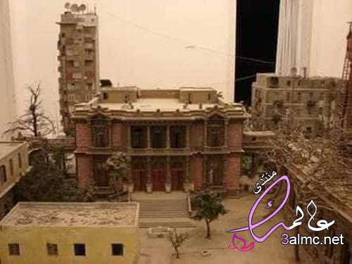 مدينة كاملة مصغرة صنعتها المصرية امنية صابر